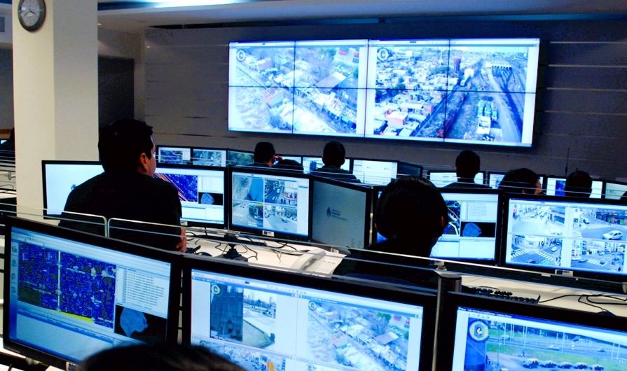 Instalador de cámaras CCTV y central de monitoreo en Chile